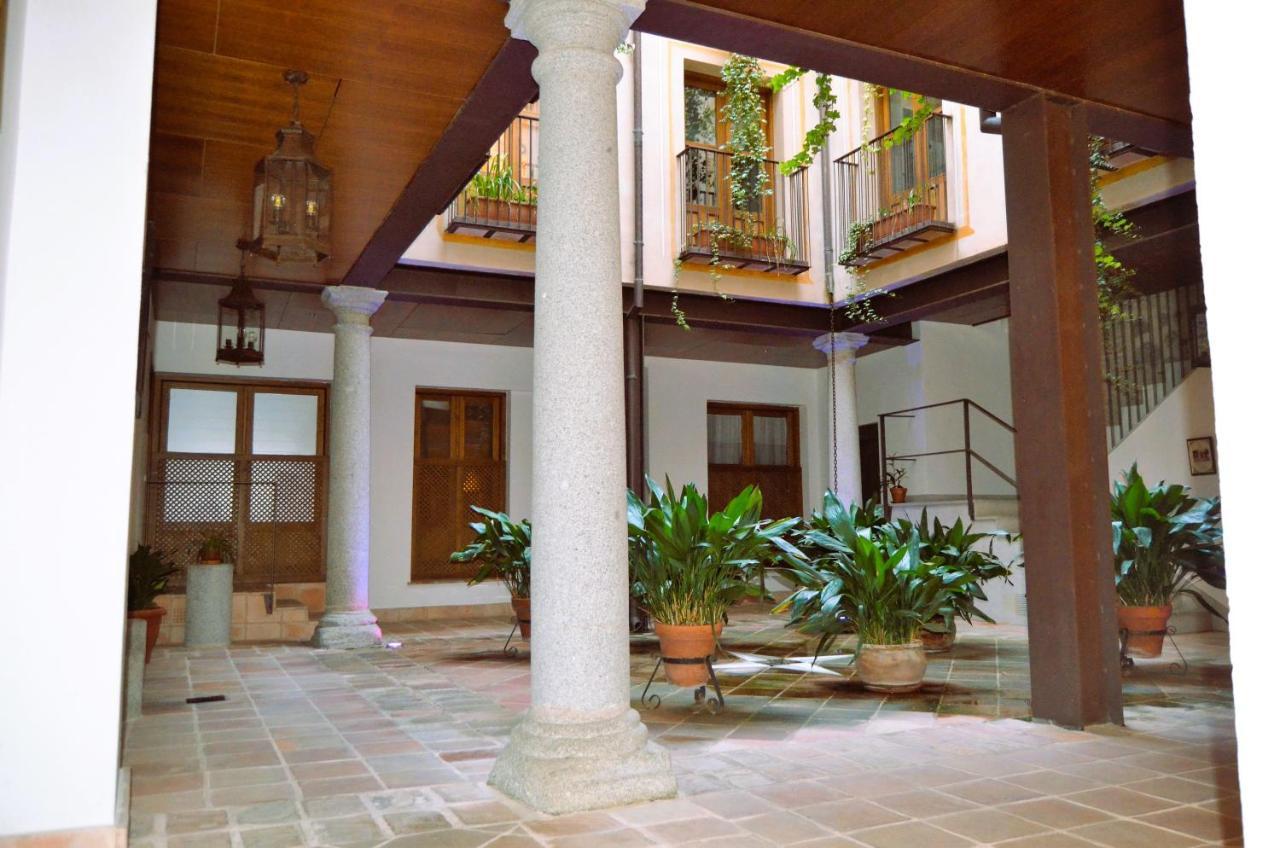 El Palacio De Nuncio Tolède Extérieur photo
